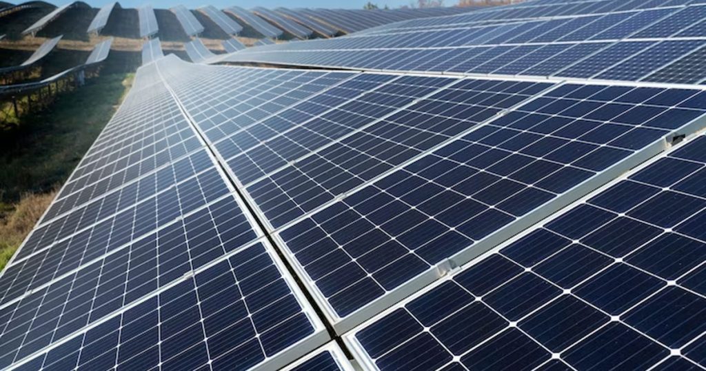 How-to-Identify-the-Top-Solar-Panel-Installers-Near-You